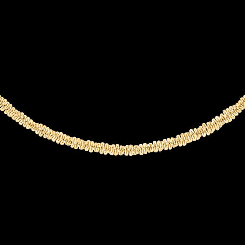 DANIEL WELLINGTON ELAN TWIST CHAIN GOLD NECKLACE - CLOSE-UP