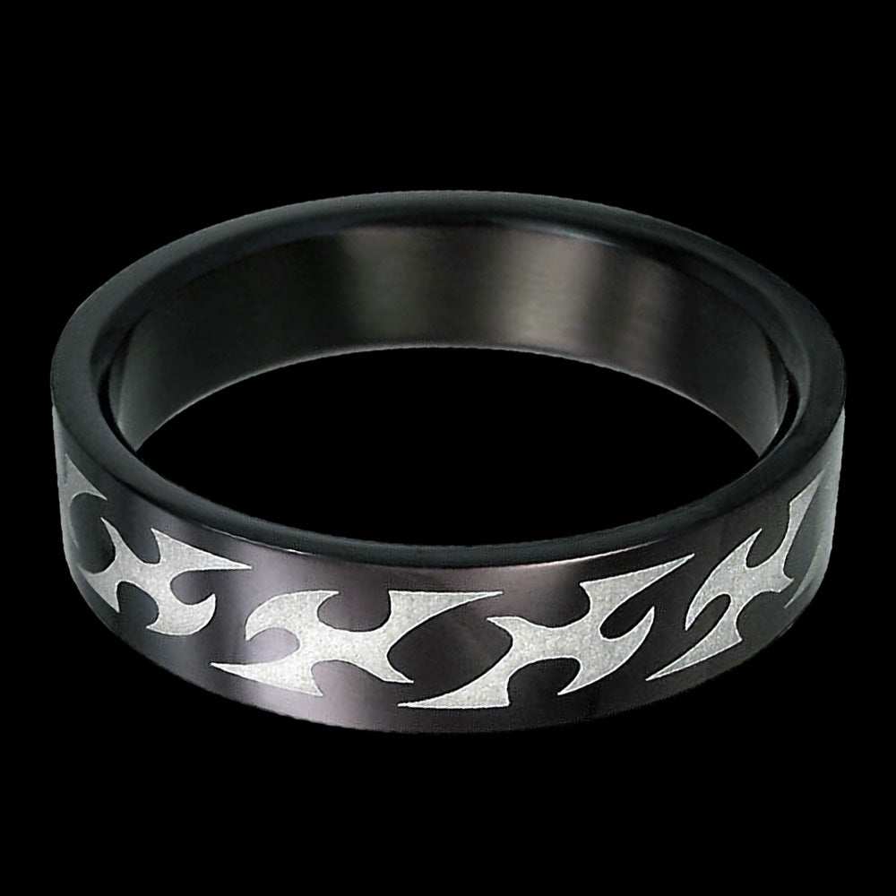 STAINLESS STEEL MEN’S TRIBAL ETCH BLACK IP RING - FRONT VIEW